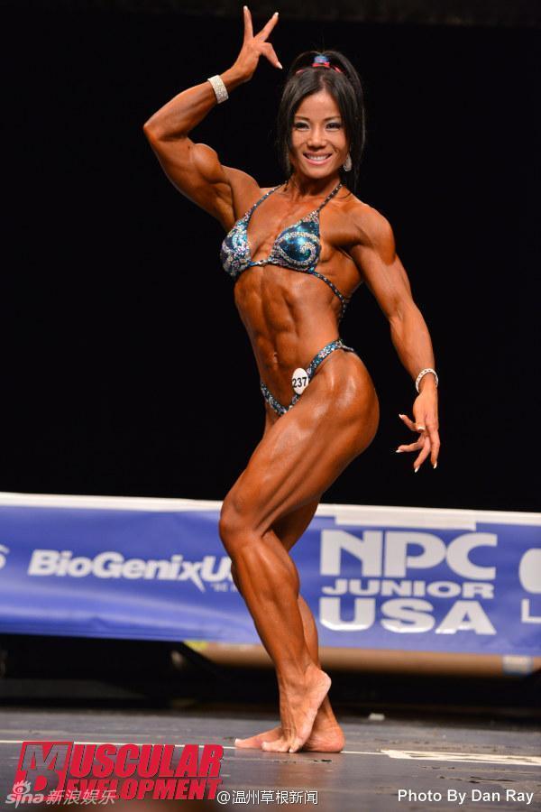 Michelle Jin, mujer china con músculos fuertes gana el concurso en EE.UU.