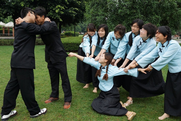 Fotos de la graduación, una romántica despedida de la vida universitaria15