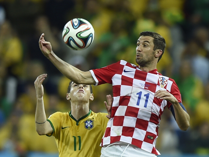 Neymar ayuda a Brasil a vencer a Croacia 3-1 en partido inaugural 44