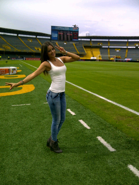 La periodista colombiana más guapa del Mundial Brasil