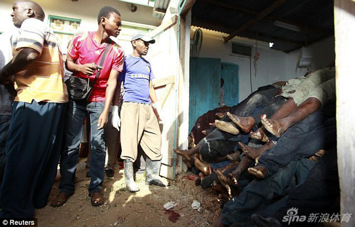 Terroristas mataron a 48 personas que veían el Mundial en un hotel de Lamu, Kenia 6