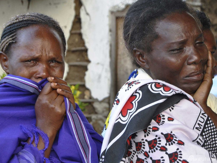 Terroristas mataron a 48 personas que veían el Mundial en un hotel de Lamu, Kenia 8