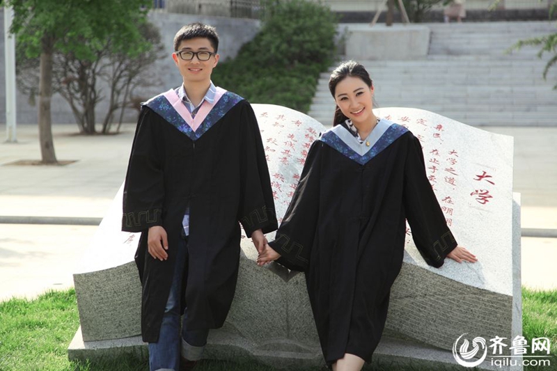 Temporada de graduación: “Hay que tomar fotos para conmemorar nuestro amor”
