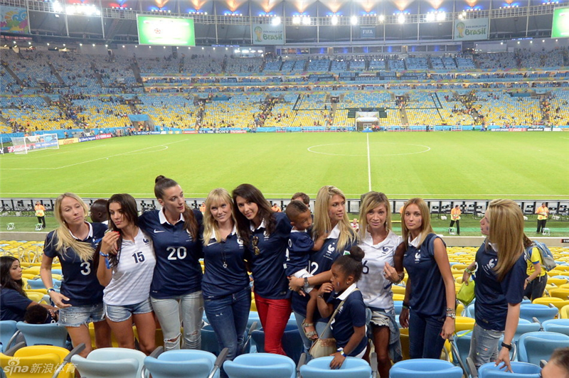 Las esposas guapas de la selección francesa