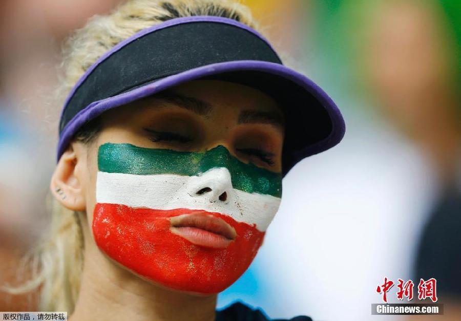 Las aficionadas iranias también son guapas y sensuales del Mundial