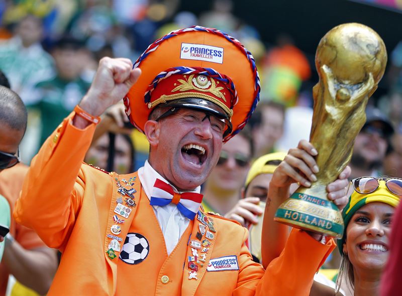 El capitán de Holanda ya tiene su Copa del Mundo