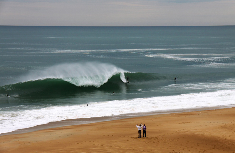 TOP 10 playas perfectas para hacer surf en Europa 1