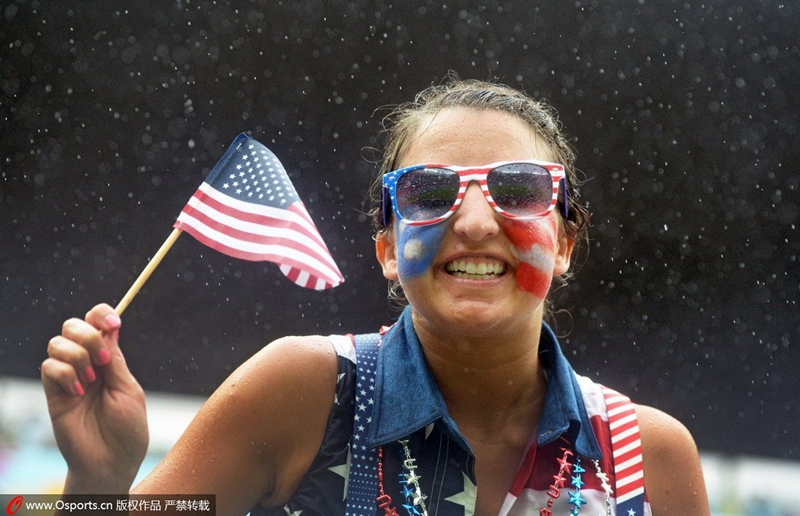 Las guapas aficiondas mojadas en el Mundial