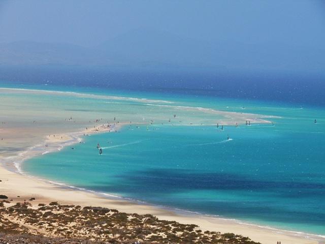 5. Playa de Sotavento / Jandía (Fuerteventura)