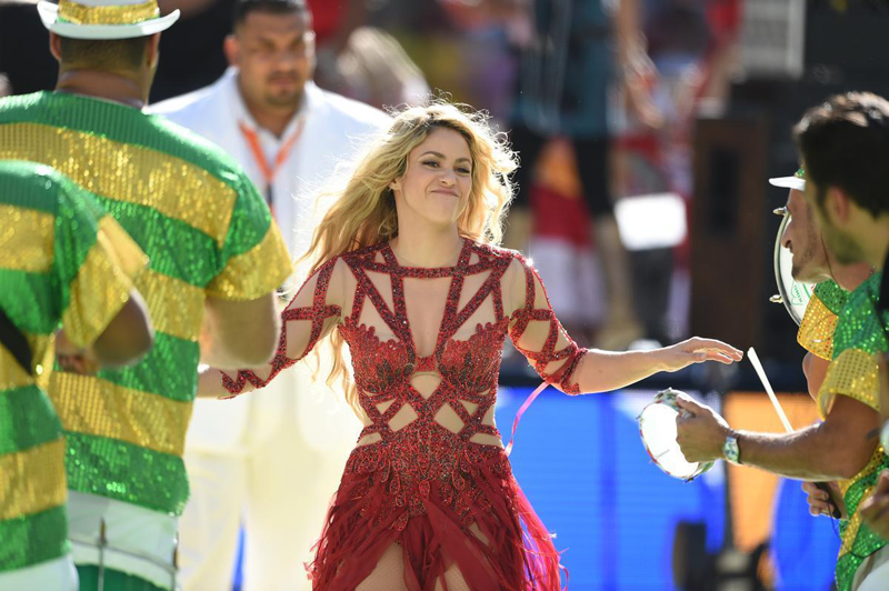 Shakira enciende Maracaná con su hijo Milan Piqué en la ceremonia de clausura 5