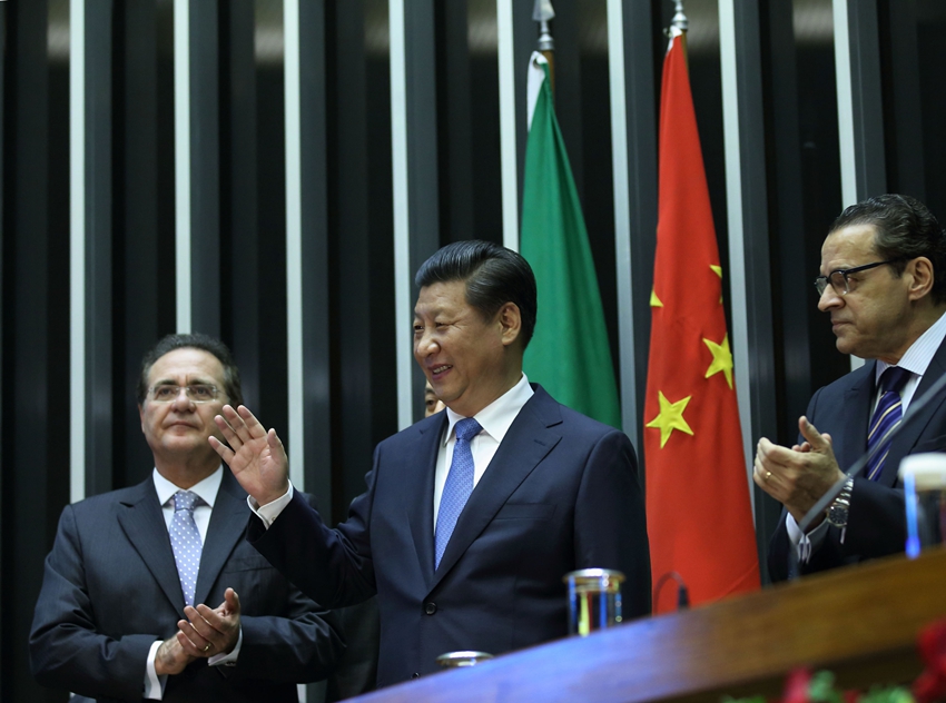 Presidente chino propone asociación más estrecha y sólida entre los miembros de BRICS1