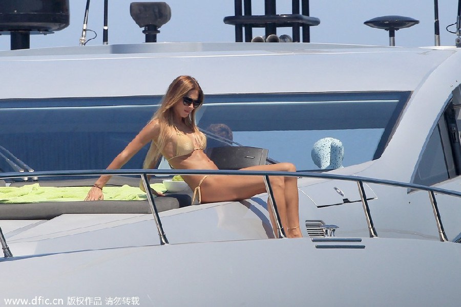 Fotos polémicas de Mario Götze y su novia en vacaciones