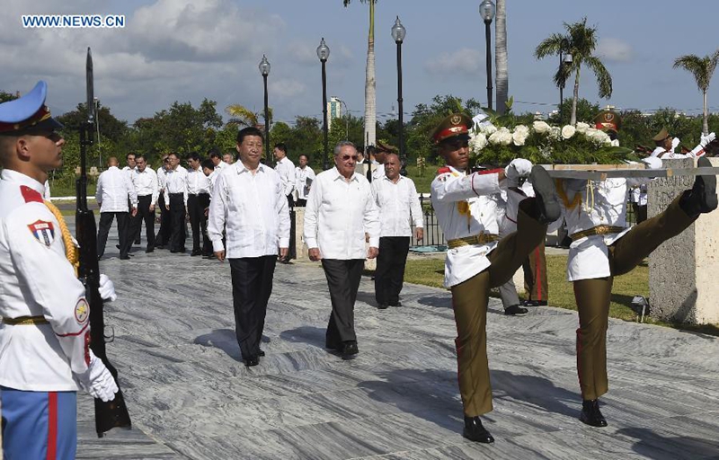 El presidente Xi visita la ciudad heróica de Cuba