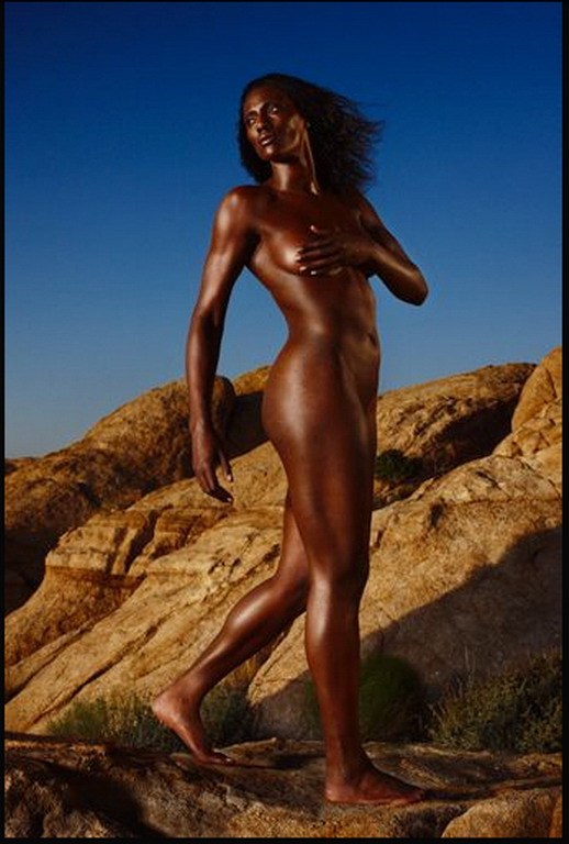 Imágenes desnudas de las mujeres jugadoras de WNBA