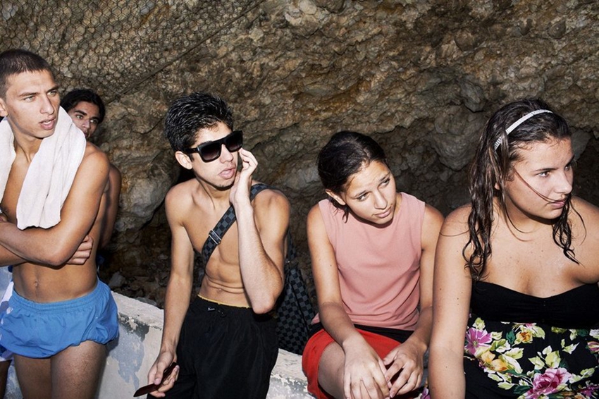 Adolescentes de Miami pasan vacaciones fantásticas en la playa6