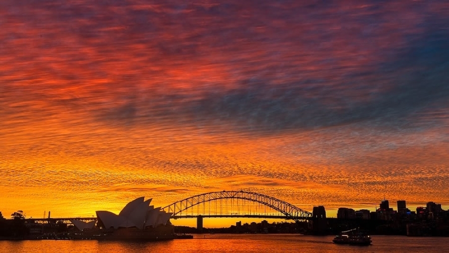 Un impresionante atardecer en Sidney