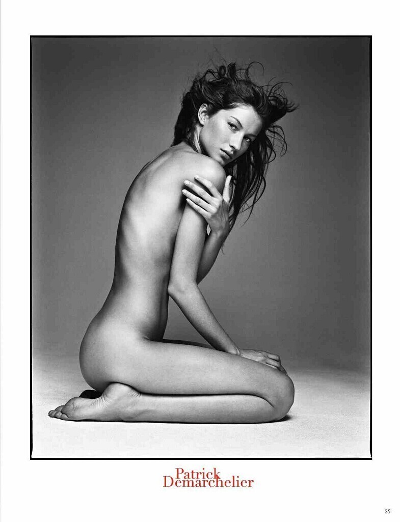 La sexy supermodel Gisele Bundchen posa totalmente desnuda 2