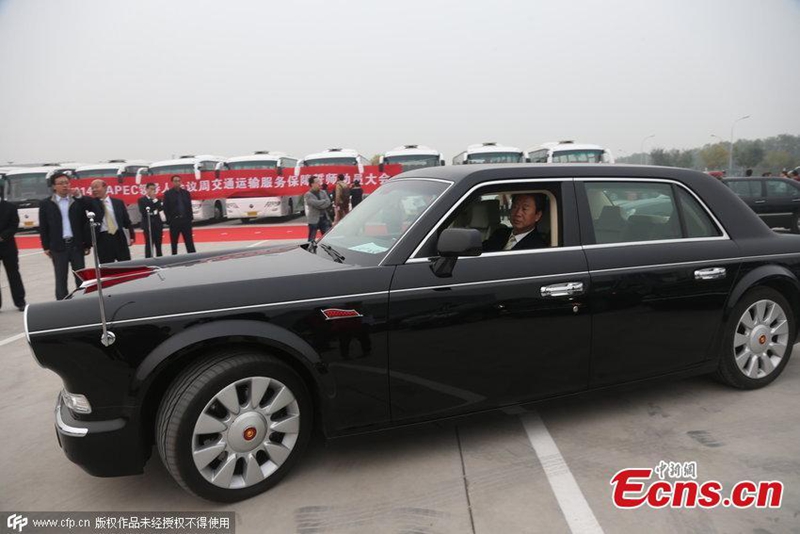 Limusinas Hongqi transportarán a los invitados extranjeros durante la cumbre APEC