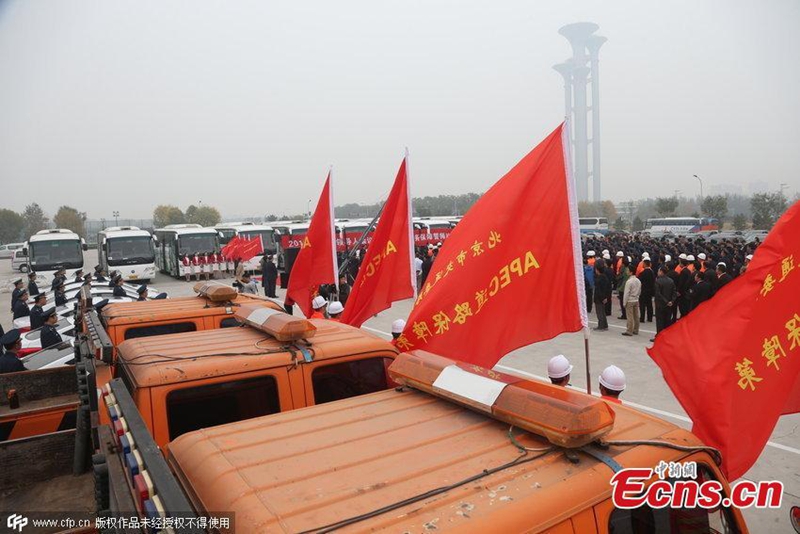 Limusinas Hongqi transportarán a los invitados extranjeros durante la cumbre APEC