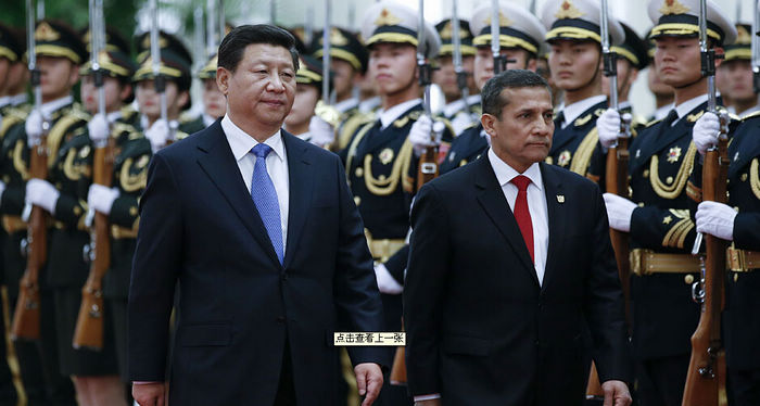 Presidentes de China y Perú mantienen conversación sobre lazos bilaterales