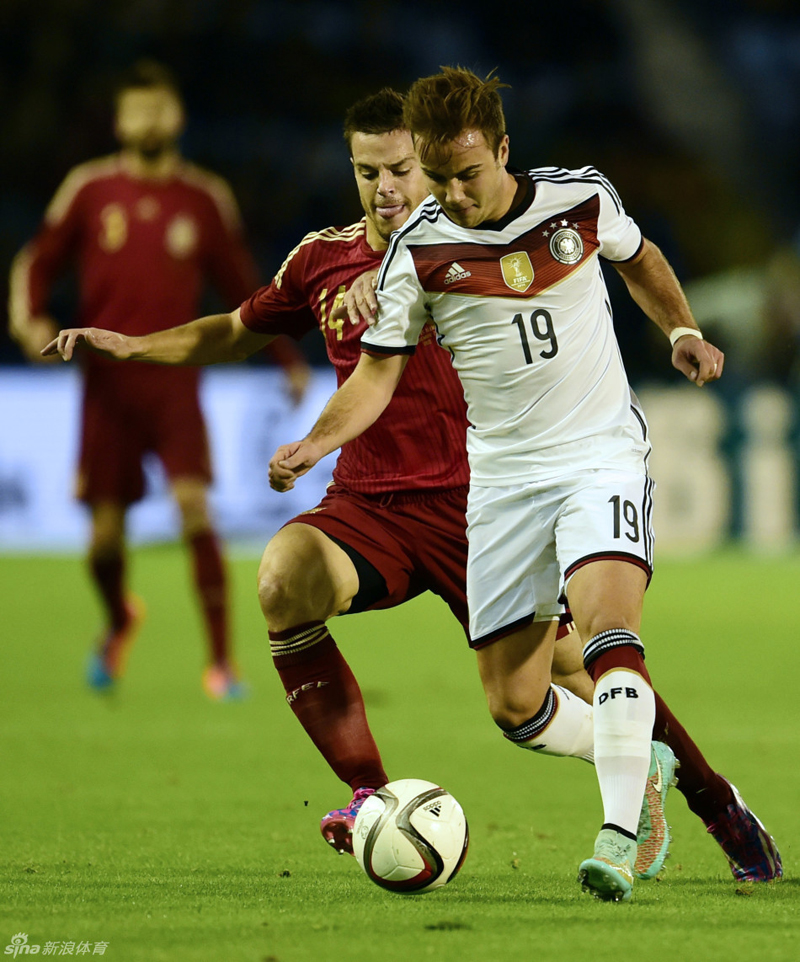Alemania derrota 1-0 a España en partido amistoso 6