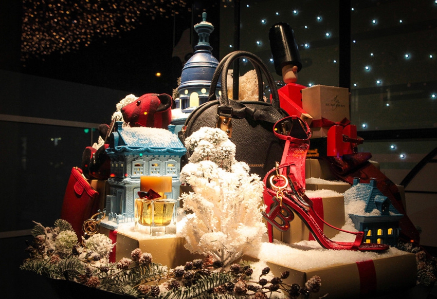 Los escaparates mejor adornados para la Navidad 2014j