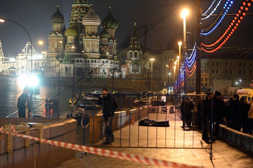 Asesinado en Moscú el opositor ruso Boris Nemtsov2