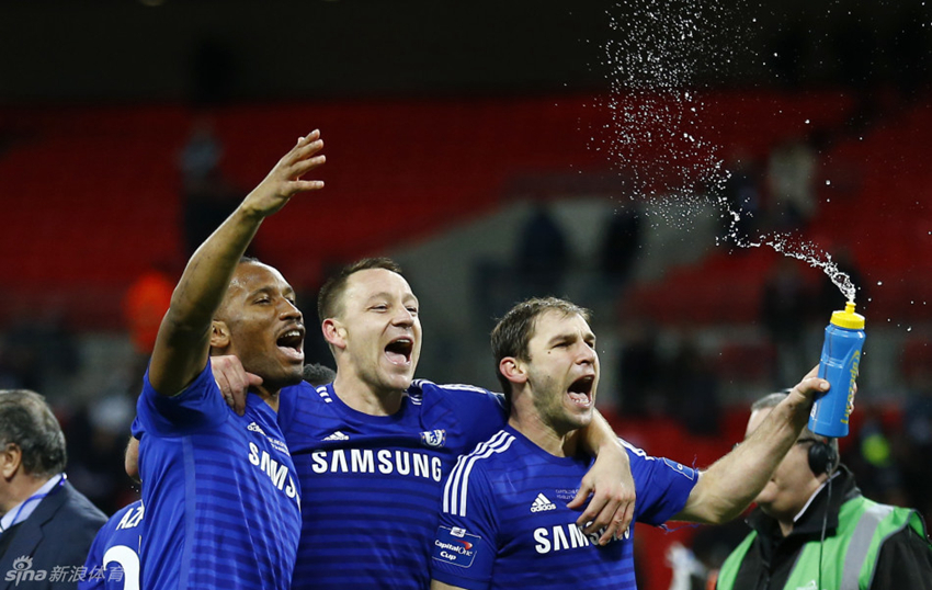 El Chelsea gana al Tottenham en Wembley (2-0) y conquista la Copa de la Liga5