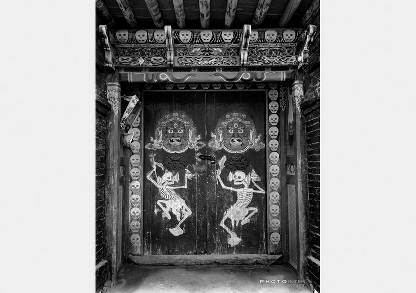 Templos antiguos y dios de los portales en la cultura popular de China 5