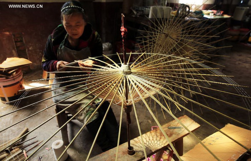 Sombrillas de papel aceitado en Sichuan 3