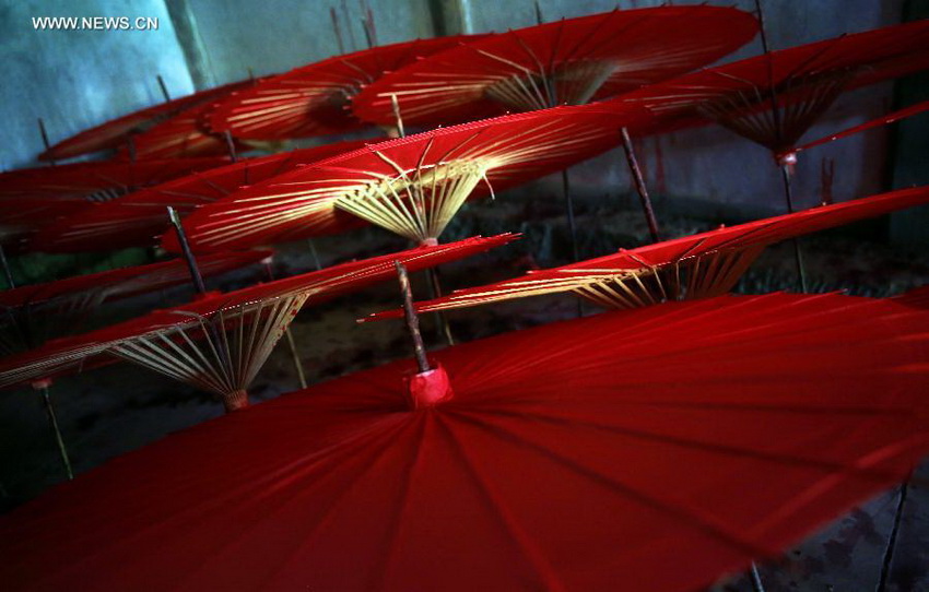Sombrillas de papel aceitado en Sichuan 7