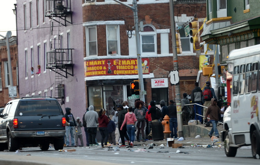 Críticas ante la lenta respuesta ante los disturbios de la alcaldesa de Baltimore 2