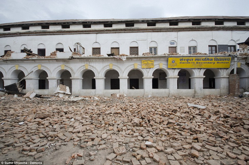  Imágenes de patrimonios nepaleses antes y después del sismo 9