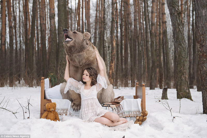 Sexy sesión de fotos de modelos rusas en protesta contra caza de animales2