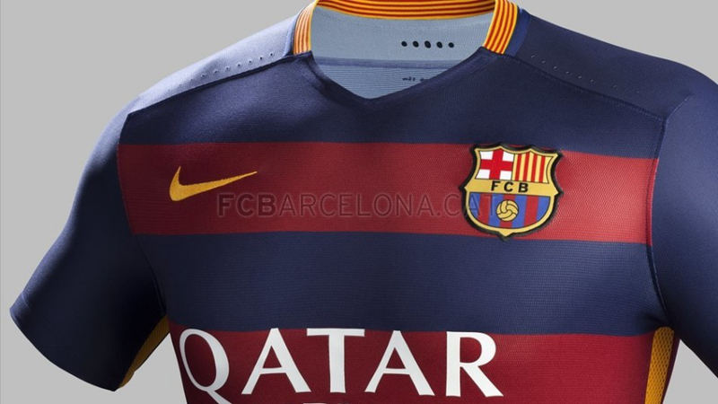 Nueva Camiseta del Barcelona para 2015 - 2016 Con Franjas Horizontales5