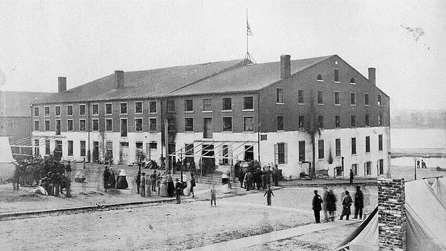 Repaso a las mejores fugas de prisión de la historia3