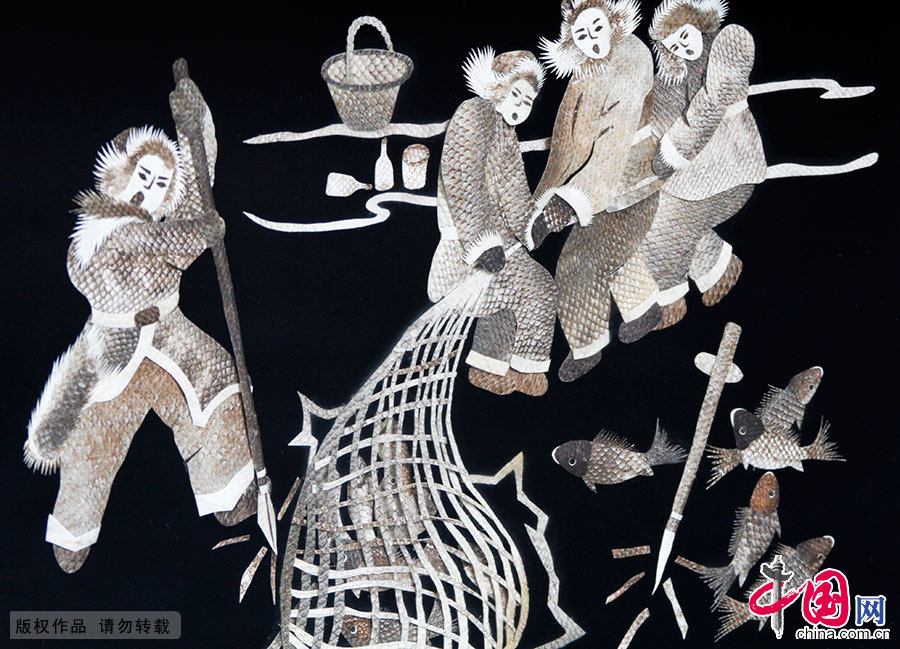Enciclopedia de la cultura china: Pinturas de piel de pez de la etnia Hezhe 1