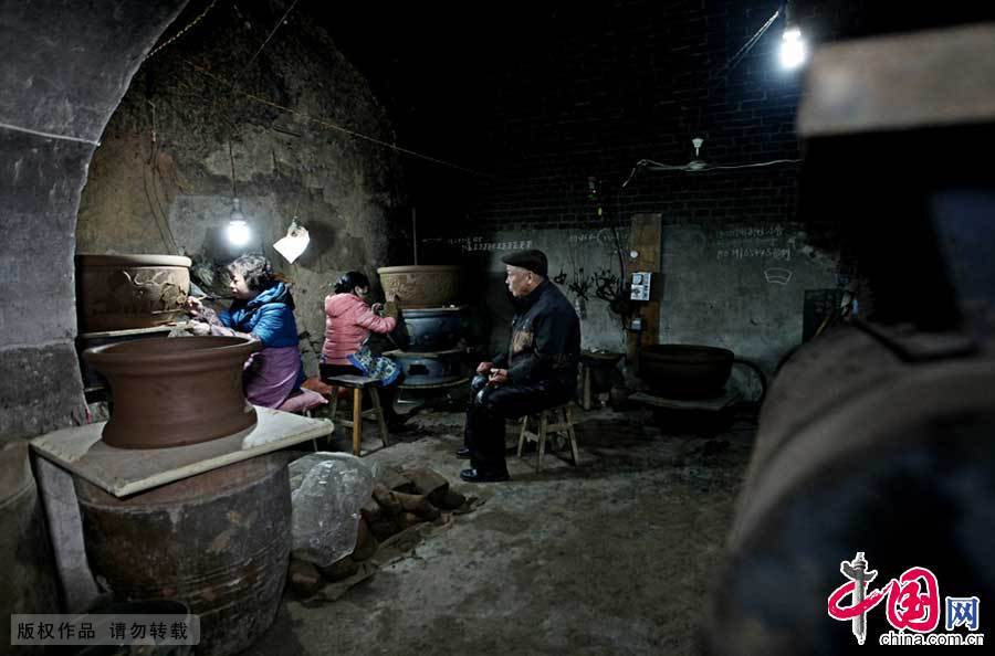 Enciclopedia de la cultura china: Camino de herencia de Penyao, aldea de cerámica negra 2