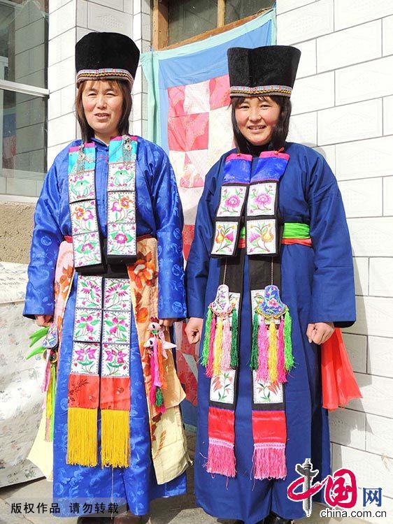 Enciclopedia de la cultura china: El bordado folklórico de la etnia Tu 3