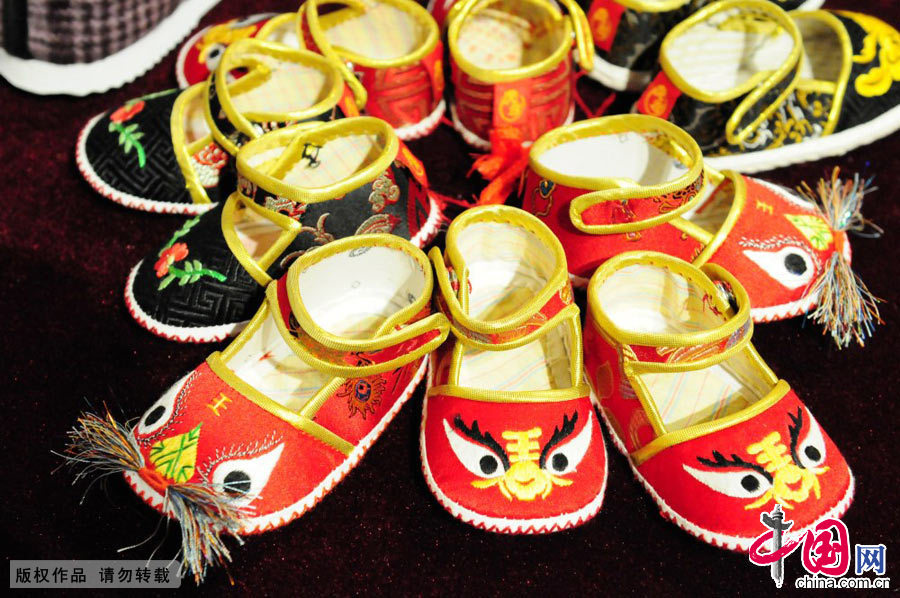 Enciclopedia de la cultura china: El zapato de cabeza de tigre y su buen augurio 3