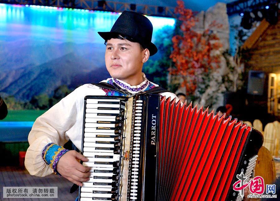 Enciclopedia de la cultura china: Pasha, festival tradicional de la etnia rusa en Mongolia Interior 8