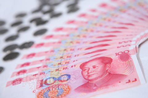 Internacionalización de RMB reequilibrará economía global, dice informe