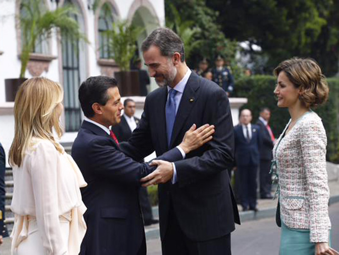 Los reyes de España realizan su primera visita oficial a México