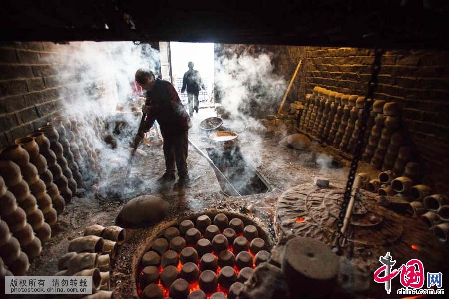 Enciclopedia de la cultura china: La elaboración tradicional de las cazuelas 6
