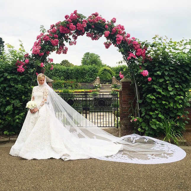 ¡Nicky Hilton se casó con James Rothschild!