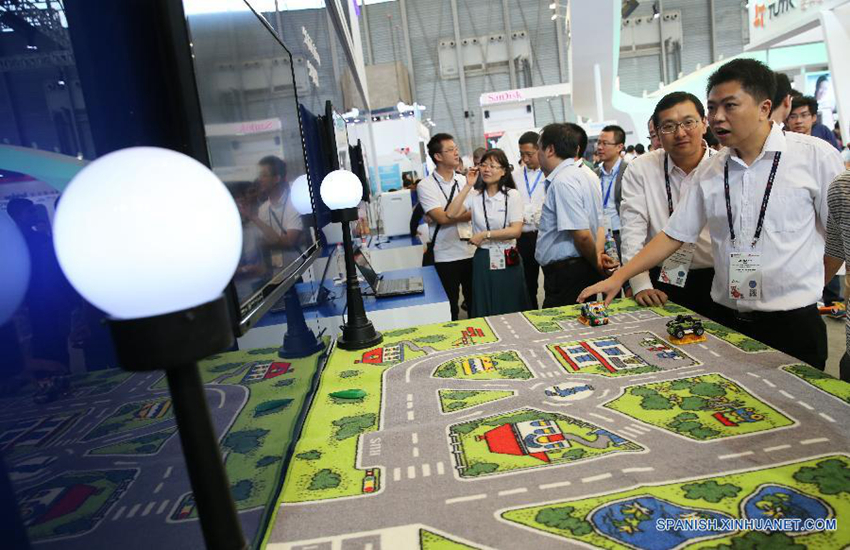 Se celebra el Mobile World Congress en Shanghai5
