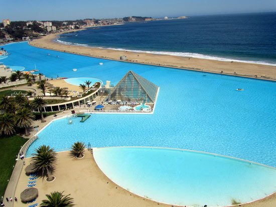 La piscina del Hotel San Alfonso del Mar, Chile