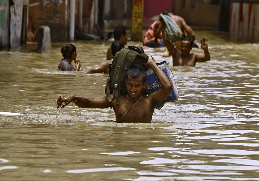 Más de 200 muertos por las inundaciones en la India Spanish china org