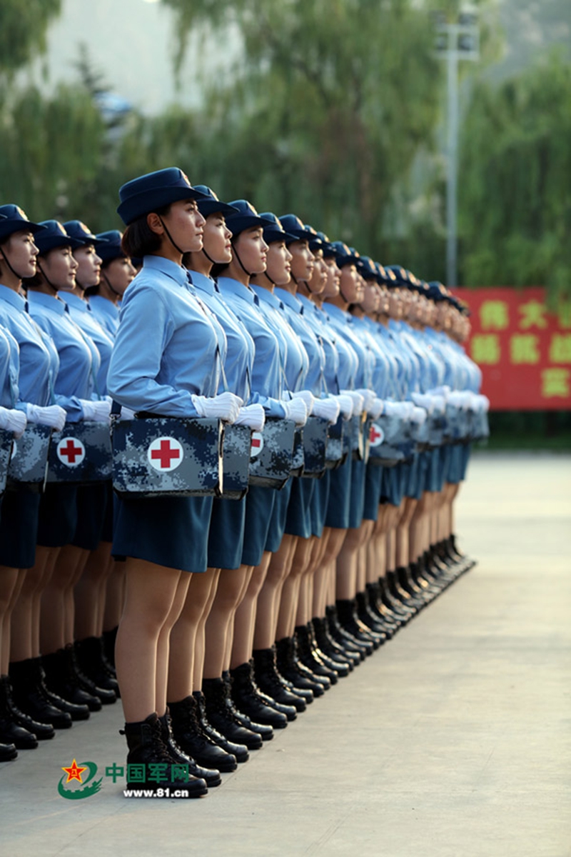 La única formación de mujeres soldados que participará en el desfile militar de China