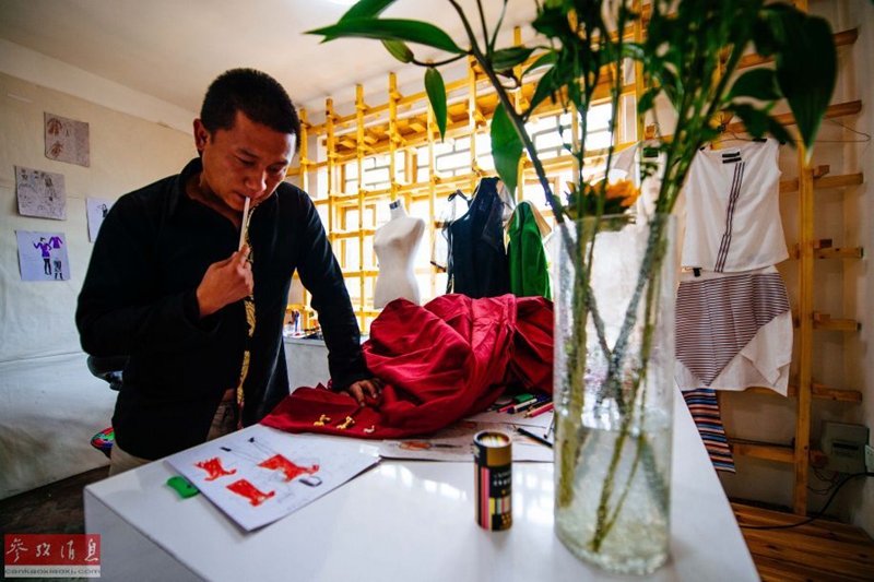 YEEOM: La historia de una marca de modas tibetana